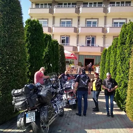 Toska Hotel