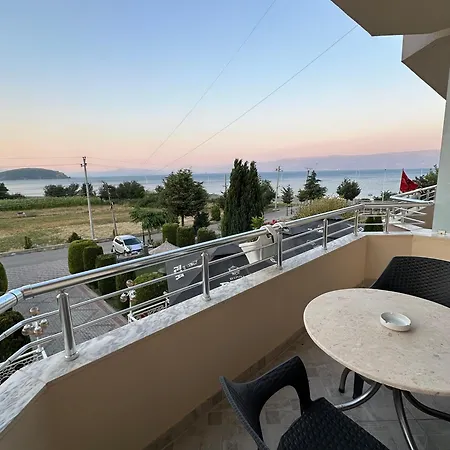 Hotel Toska 3*