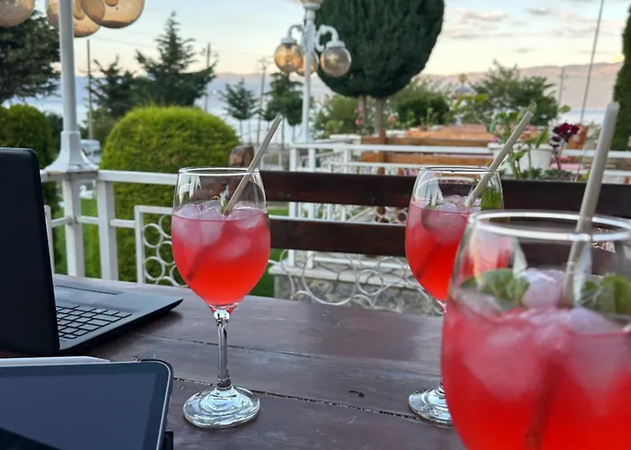 Hotel Toska 3*